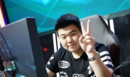 戚佳丽直播爆料吃瓜